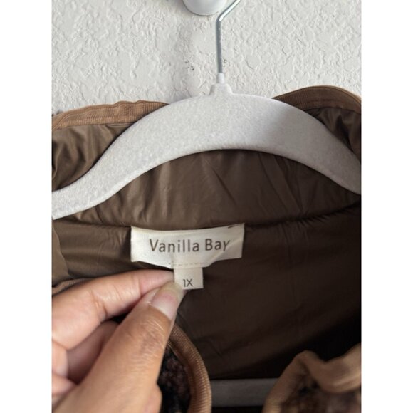 Vanilla Bay Women’s Animal Print‎ Sherpa Sleeveless Full Zip Lined Vest Size 1X - Picture 4 of 9